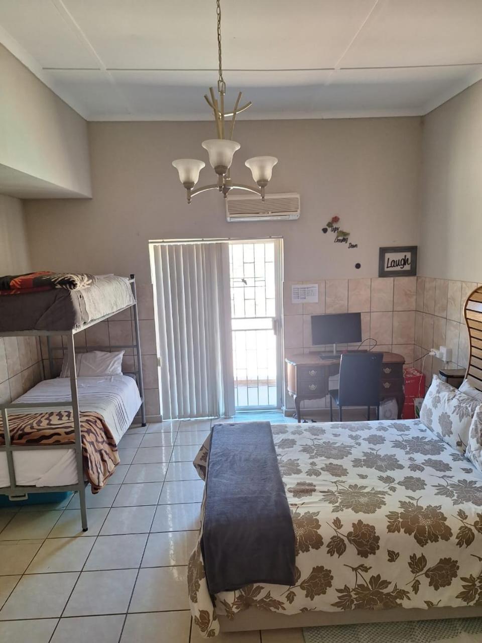 Breaking Dawn Bed & Breakfast Noupoort Ngoại thất bức ảnh