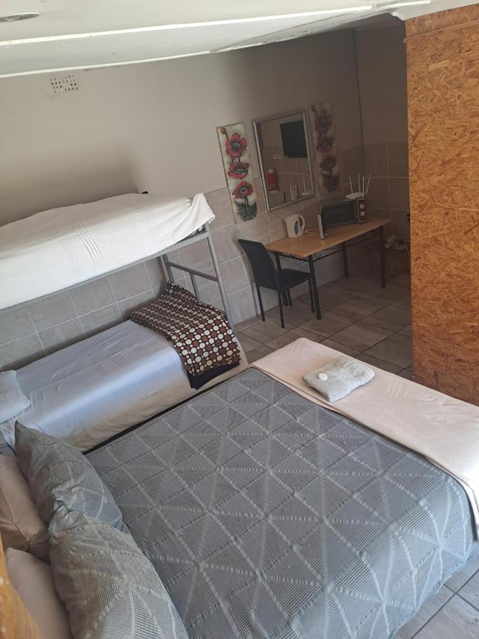 Breaking Dawn Bed & Breakfast Noupoort Ngoại thất bức ảnh