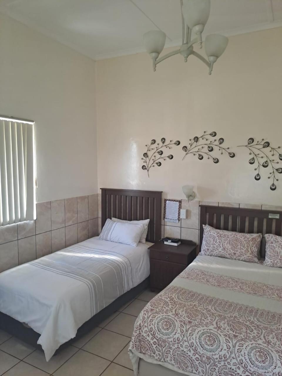Breaking Dawn Bed & Breakfast Noupoort Ngoại thất bức ảnh