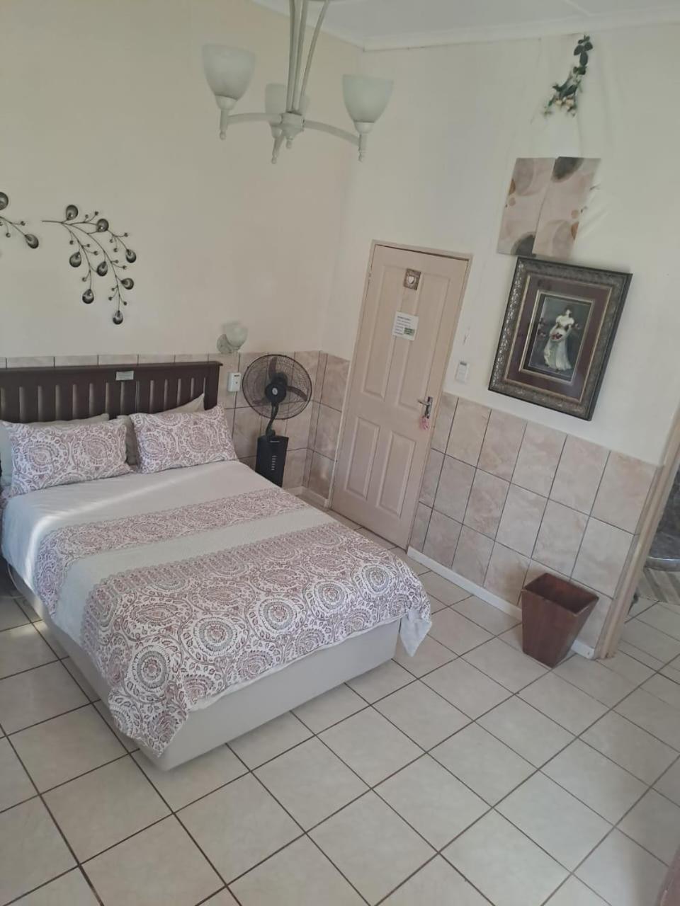 Breaking Dawn Bed & Breakfast Noupoort Ngoại thất bức ảnh