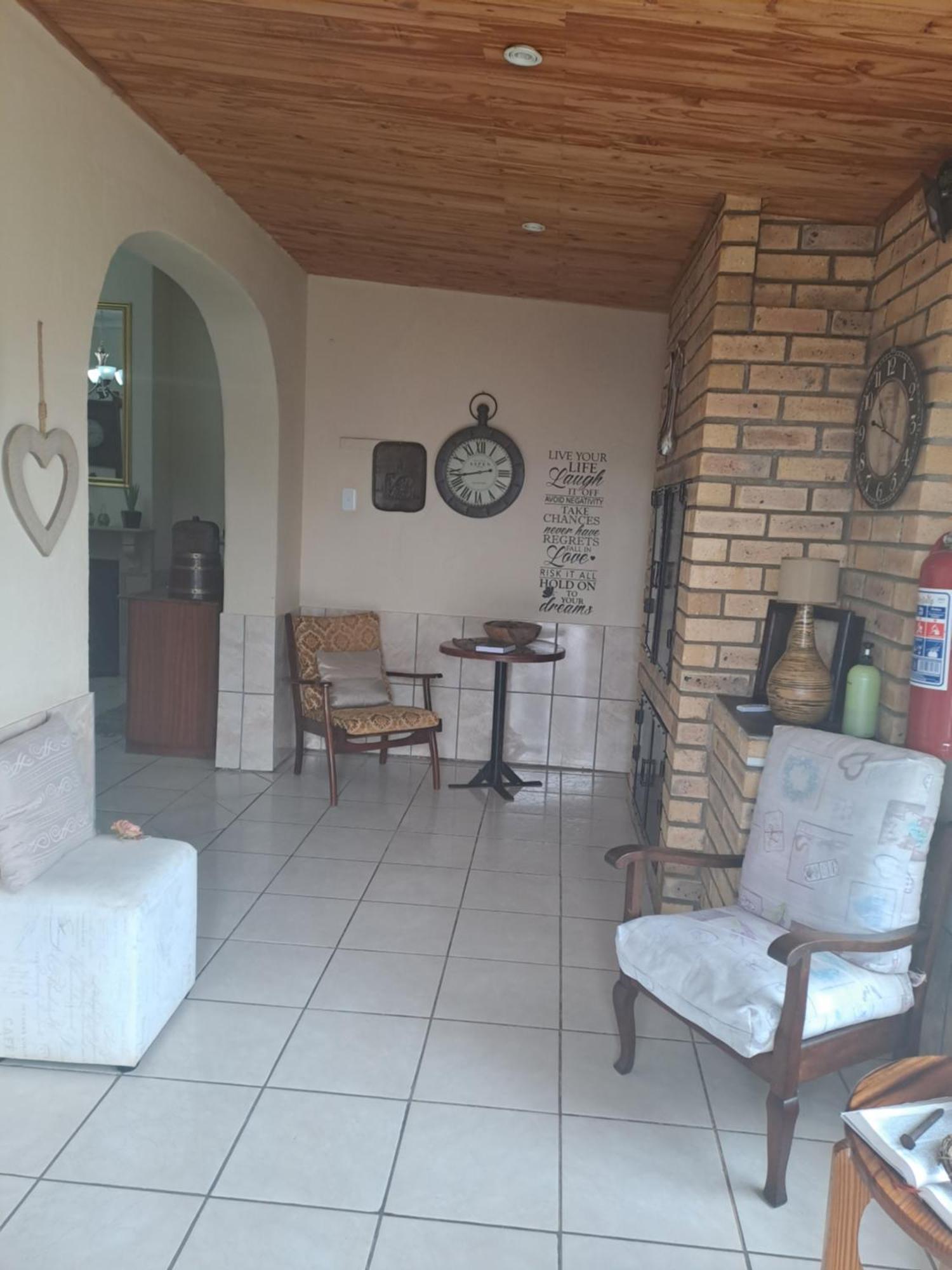 Breaking Dawn Bed & Breakfast Noupoort Ngoại thất bức ảnh
