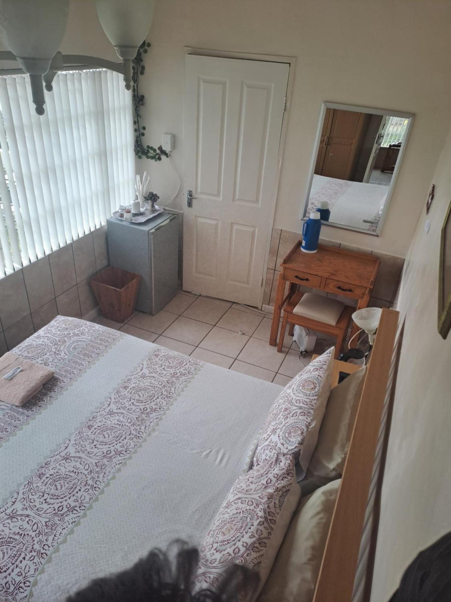 Breaking Dawn Bed & Breakfast Noupoort Ngoại thất bức ảnh